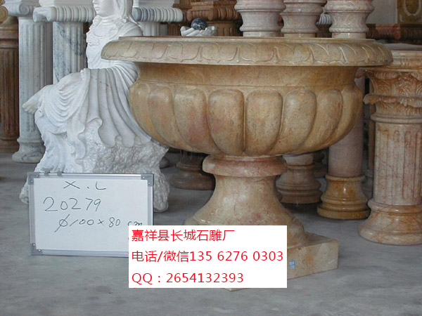 點(diǎn)擊查看詳細(xì)信息<br>標(biāo)題：石雕花缽 閱讀次數(shù)：0